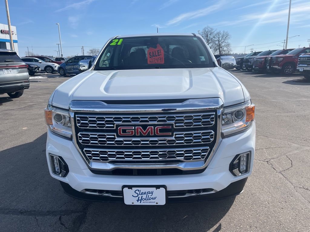 Used 2021 GMC Canyon Denali image 2
