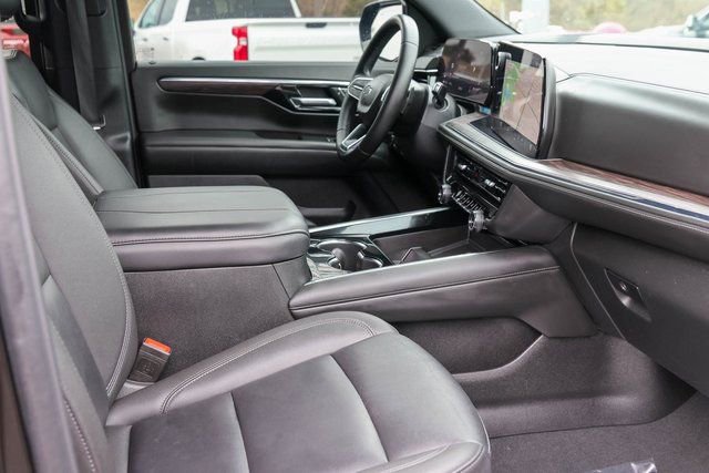 Used 2025 Chevrolet Tahoe Z71 image 18