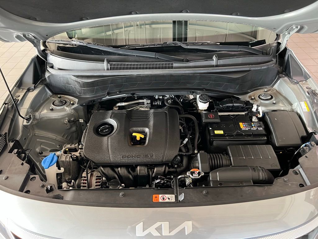 Used 2023 Kia Seltos LX AWD/4WD image 13