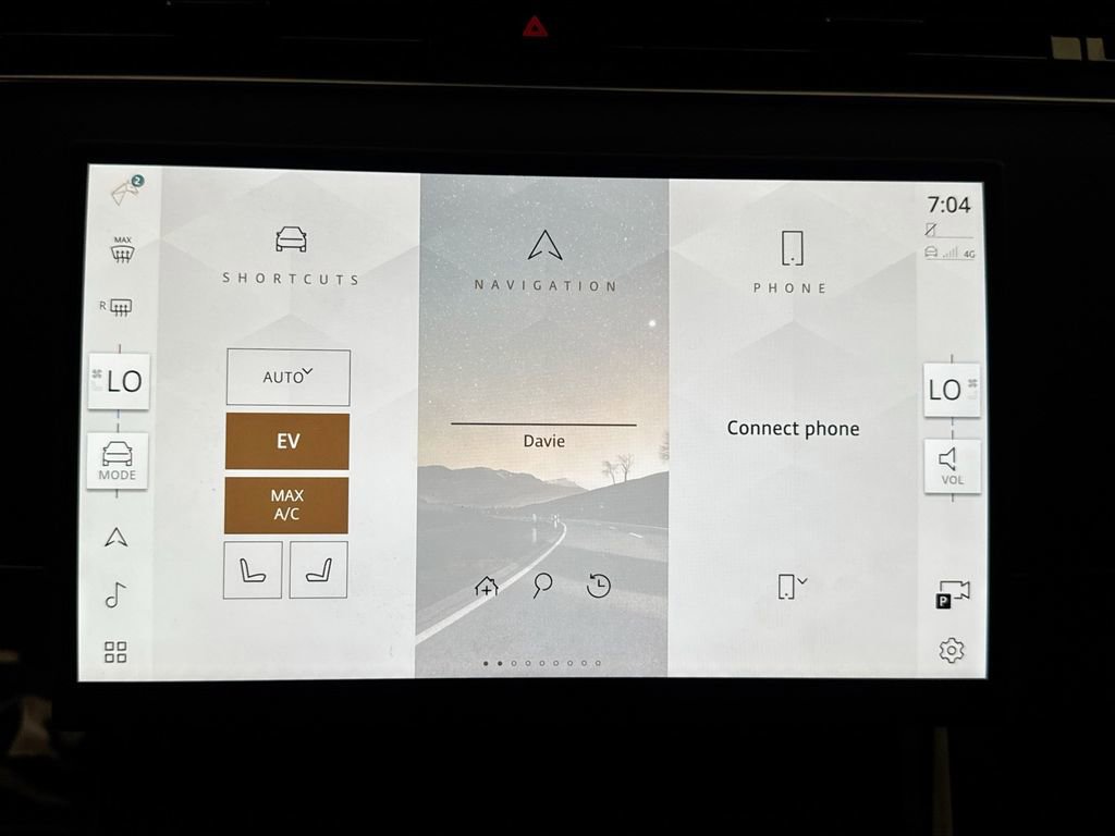 Certified 2025 Land Rover Range Rover Sport Dynamic SE image 15