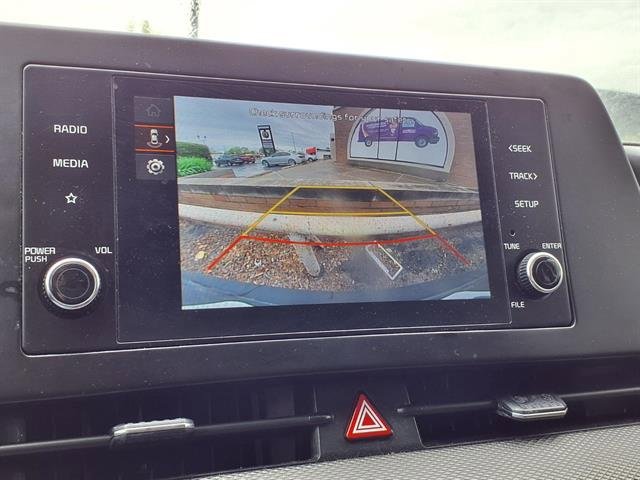 Used 2024 Kia Sportage LX FWD image 7