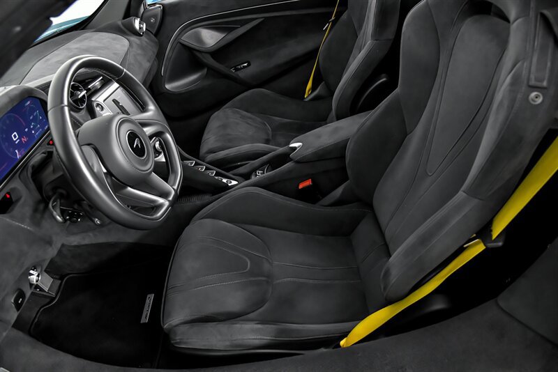 Used 2020 McLaren 720S Spider RWD image 16