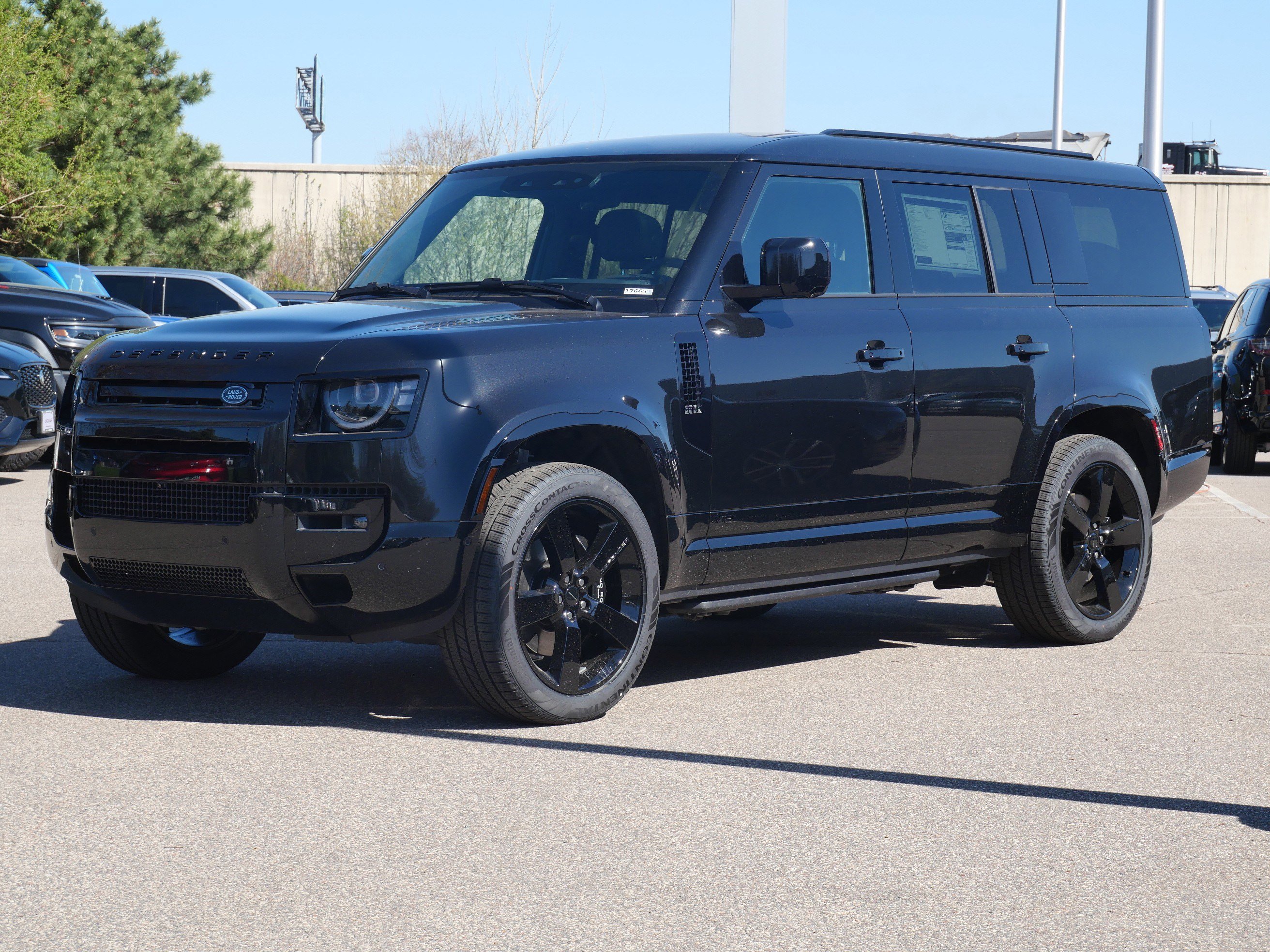 New 2026 Land Rover Defender 130 V8 image 1