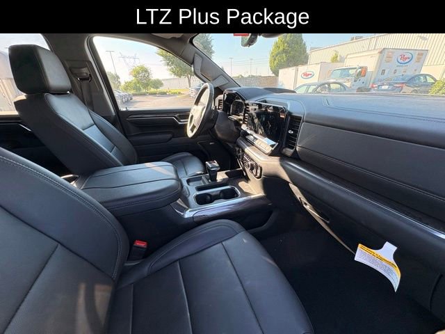 Used 2024 Chevrolet Silverado 1500 LTZ w/ Technology Package AWD/4WD image 18
