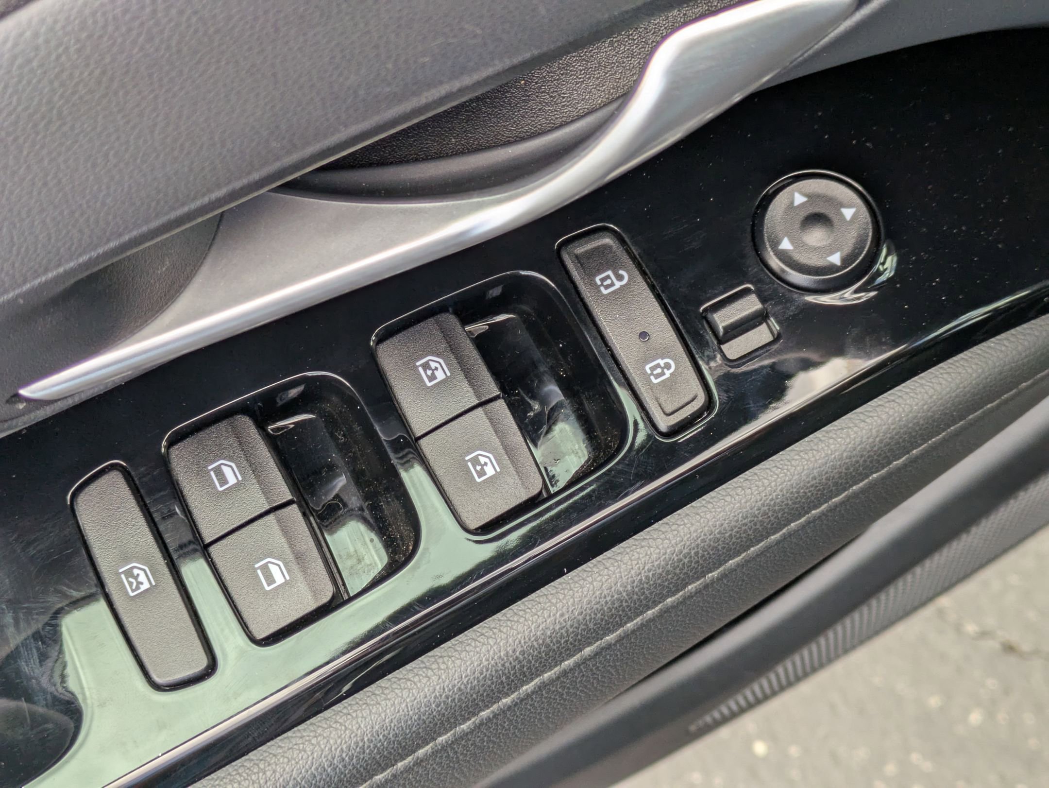 Certified 2024 Hyundai Tucson Limited image 16