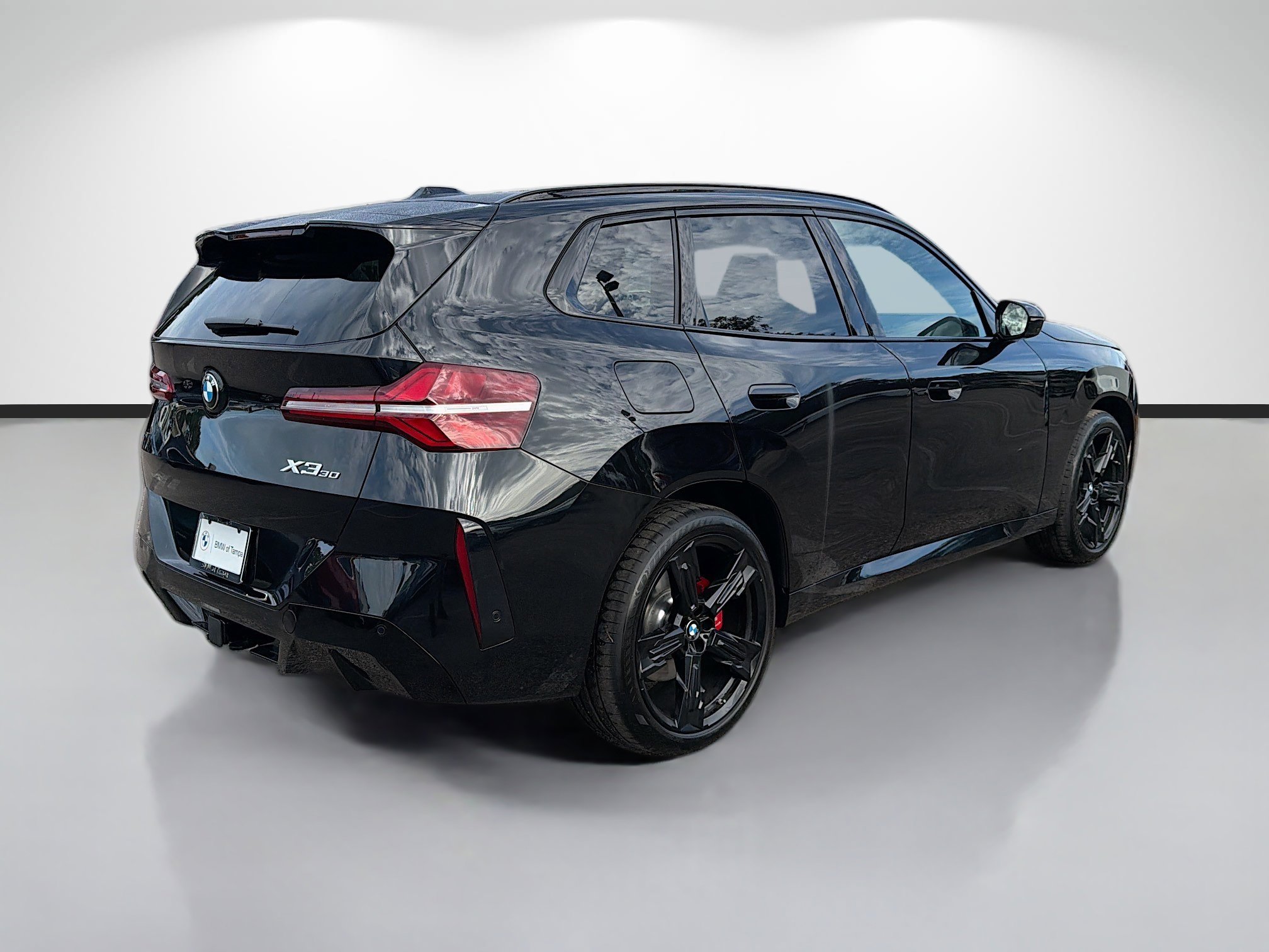 Used 2026 BMW X3 xDrive30 w/ Premium Package image 3