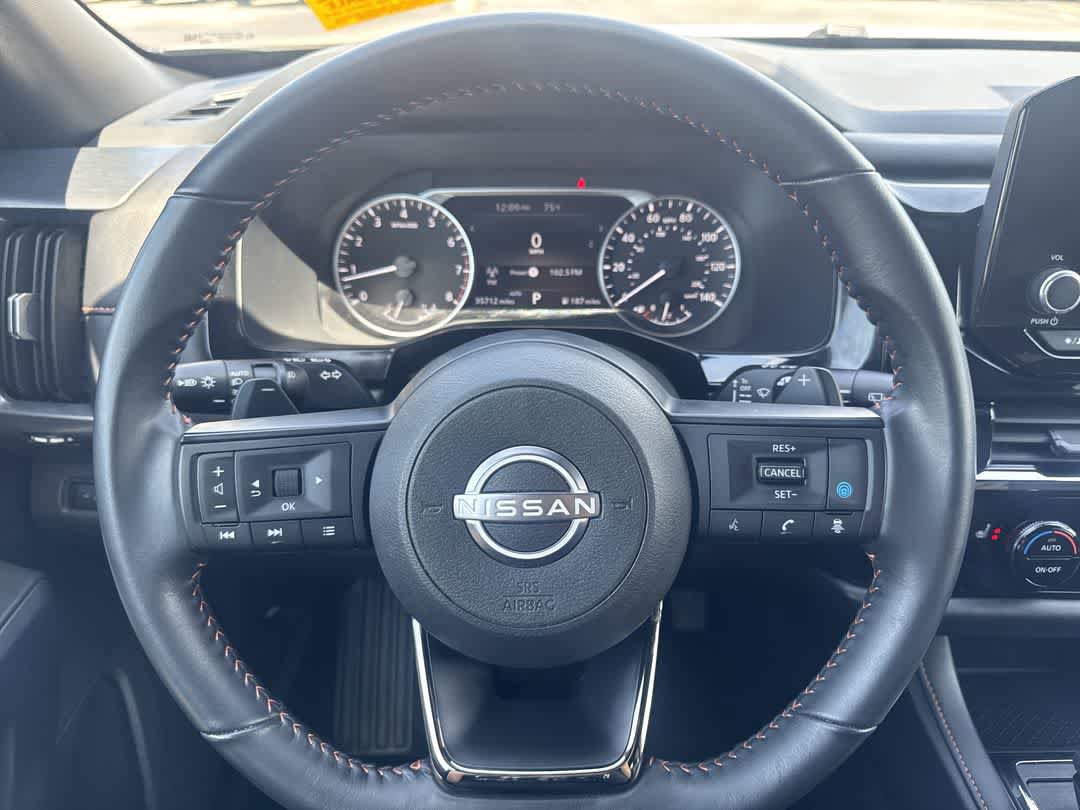 Used 2025 Nissan Pathfinder Rock Creek AWD/4WD image 14