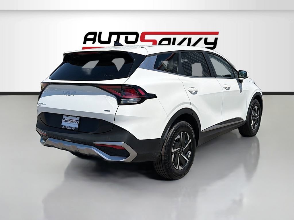 Used 2025 Kia Sportage LX AWD/4WD image 7