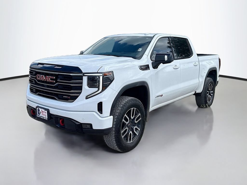 Used 2025 GMC Sierra 1500 AT4 w/ AT4 Premium Package AWD/4WD image 3