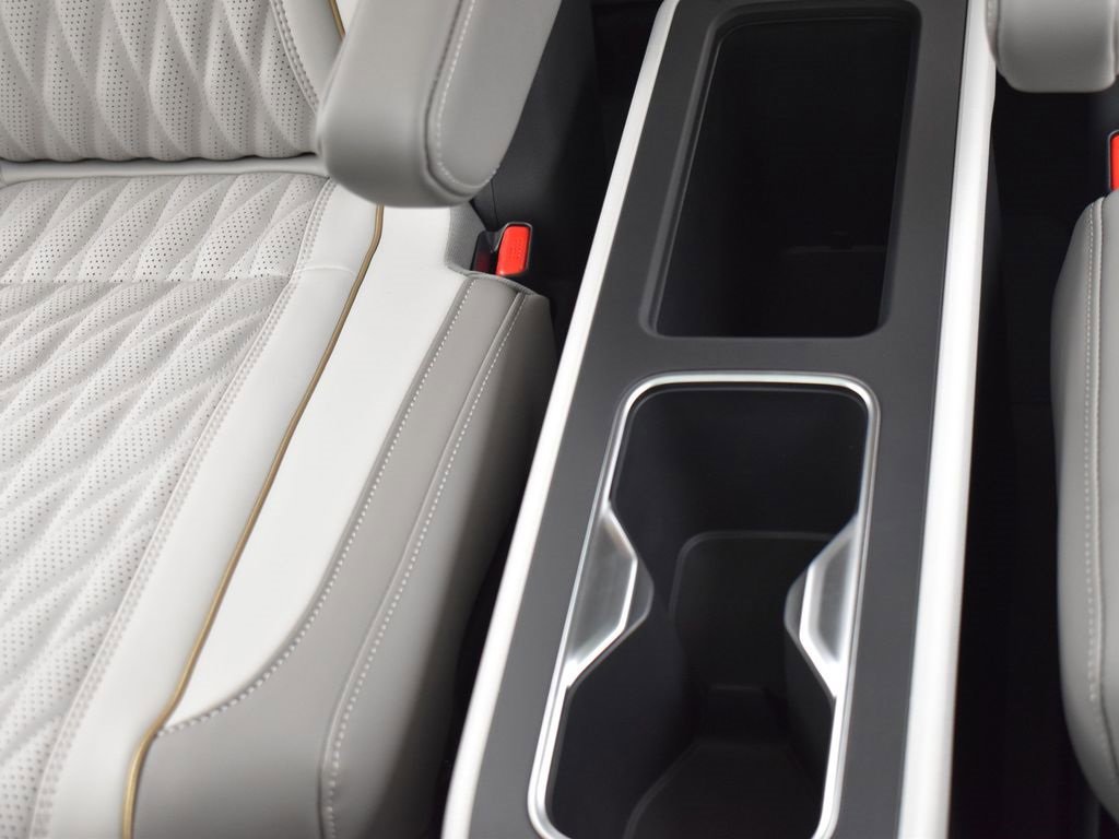 New 2026 INFINITI QX60 Autograph w/ Dark Cargo Package image 24