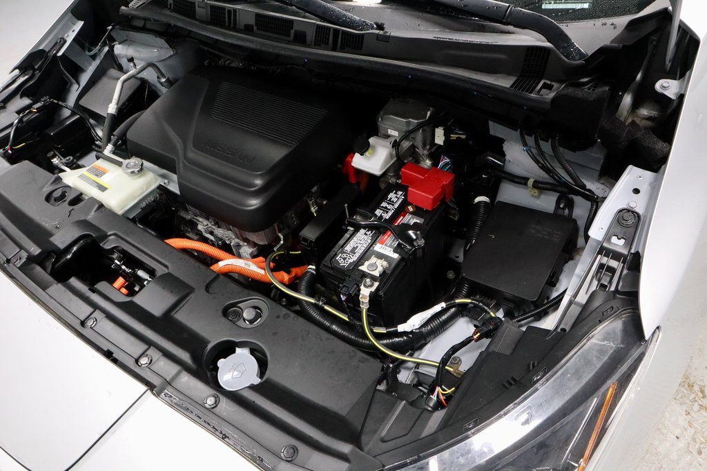 Certified 2023 Nissan Leaf S image 17
