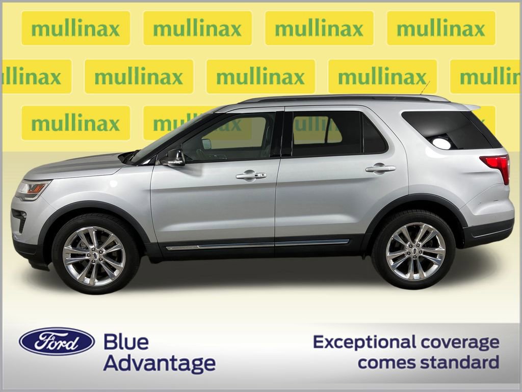 Used 2018 Ford Explorer XLT w/ Equipment Group 202A image 9