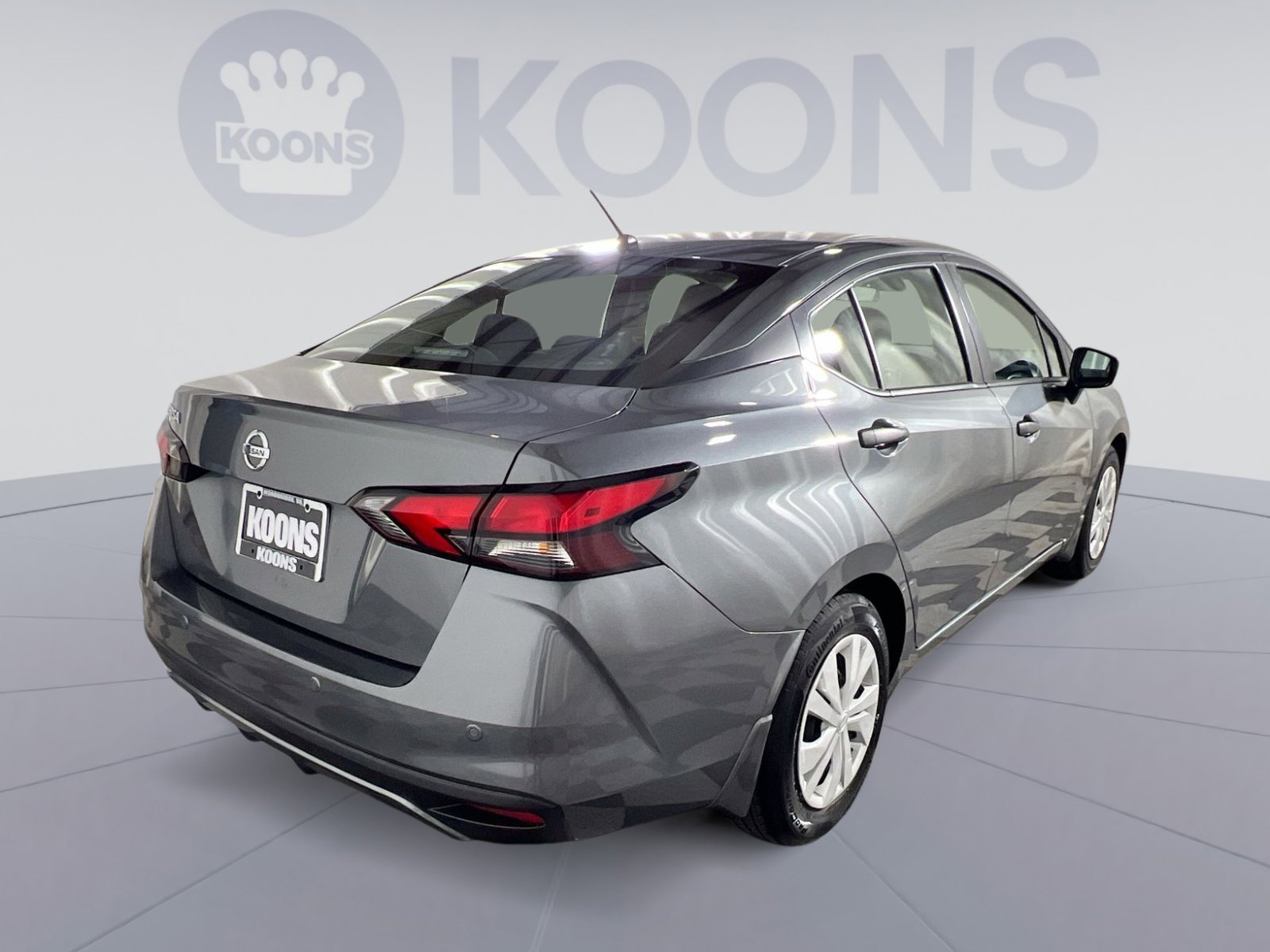 Used 2021 Nissan Versa S image 5