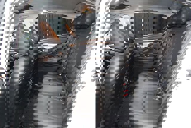 Used 2016 INFINITI Q50 3.0t Premium w/ Cargo Package image 20