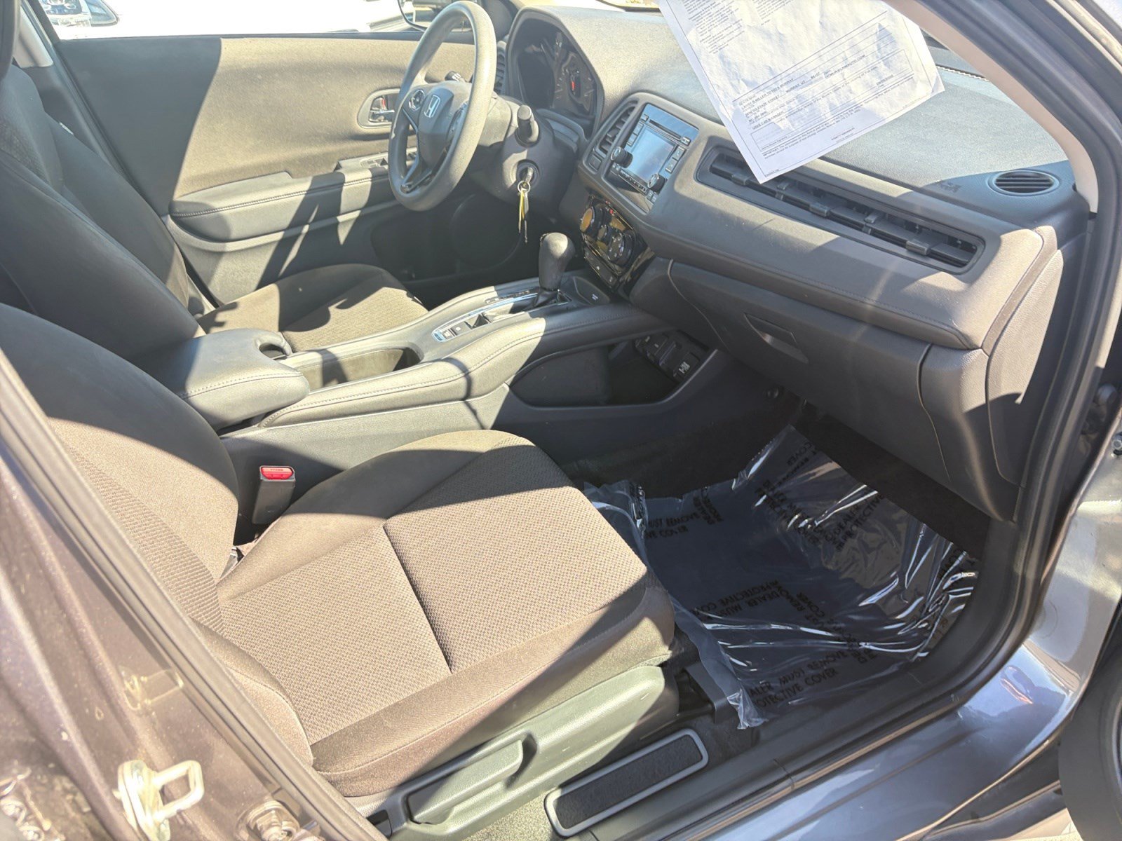 Used 2017 Honda HR-V LX image 28