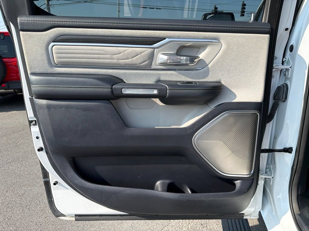 Used 2022 RAM 1500 Limited AWD/4WD image 19