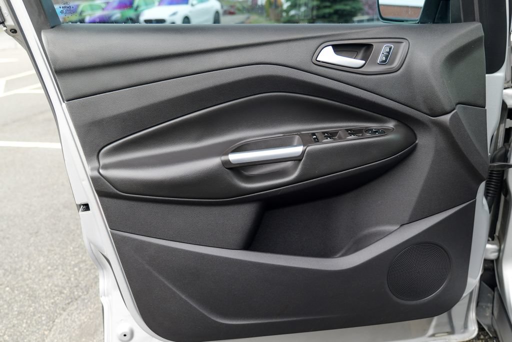 Used 2014 Ford Escape SE AWD/4WD image 16
