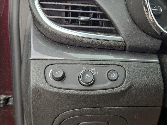 Used 2018 Buick Encore Preferred image 16