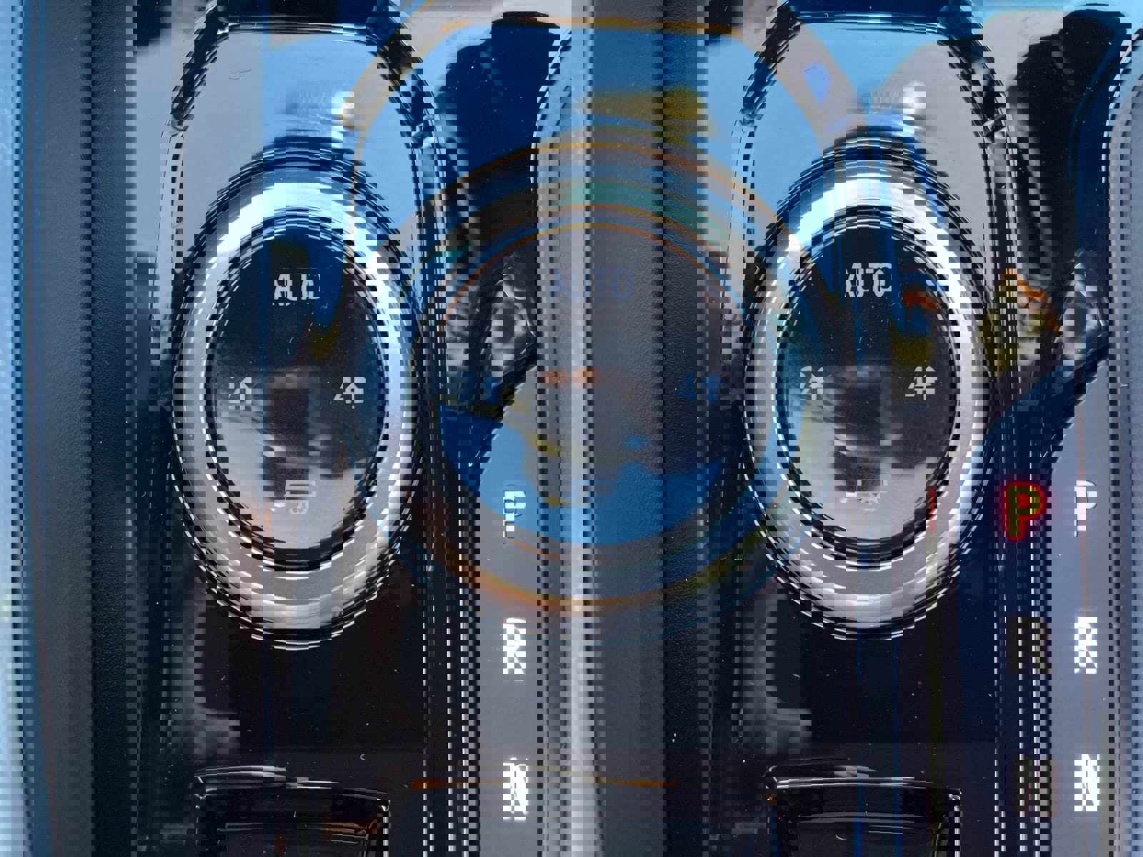 New 2026 Chevrolet Colorado LT image 36