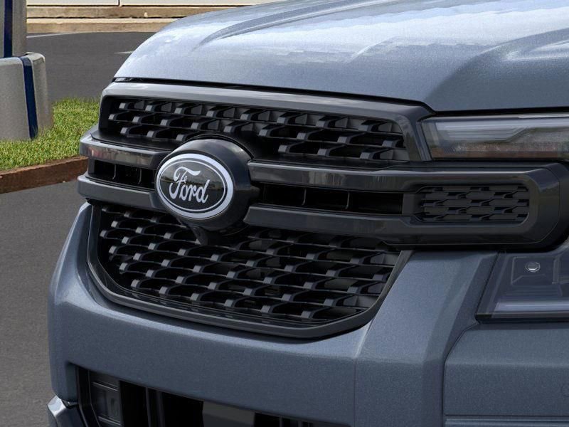 New 2025 Ford Ranger Lariat w/ FX4 Off-Road Package image 17