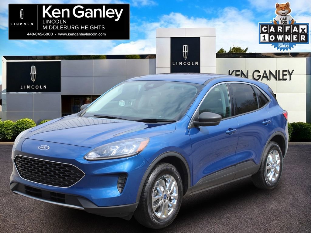 Used 2022 Ford Escape SE w/ Cold Weather Package AWD/4WD image 3
