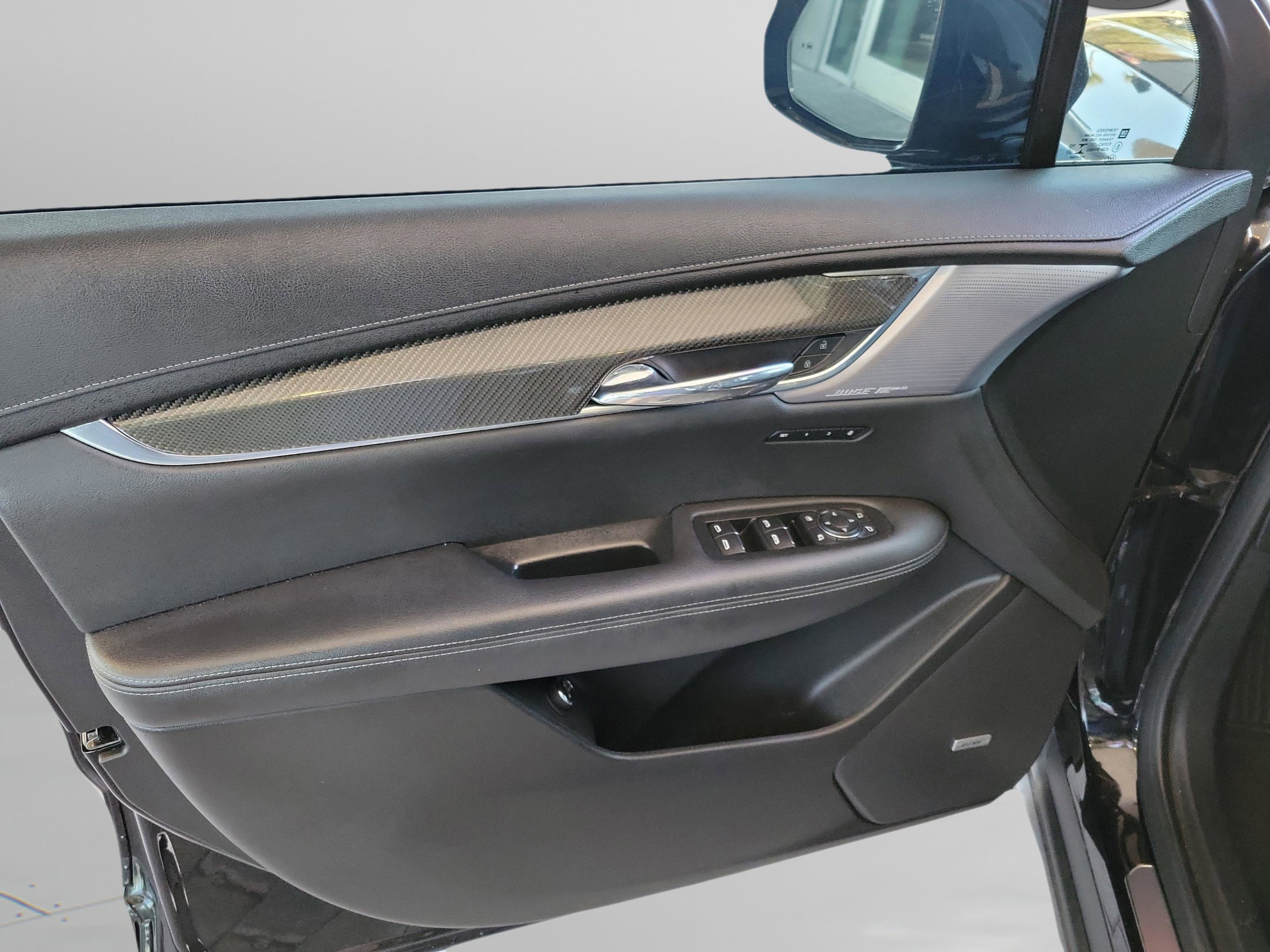 Used 2020 Cadillac XT6 Sport image 27