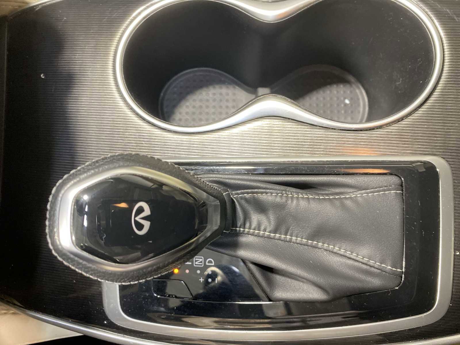 Used 2020 INFINITI QX60 Pure image 17