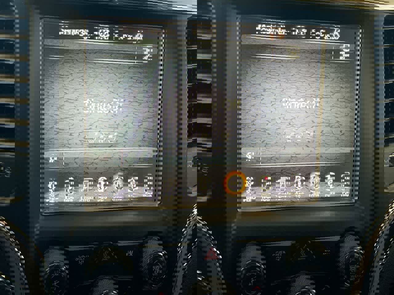 Used 2015 Jeep Grand Cherokee Overland image 16