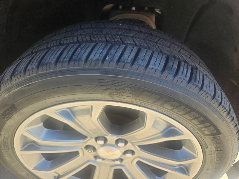 Used 2018 Chevrolet Silverado 1500 High Country image 40