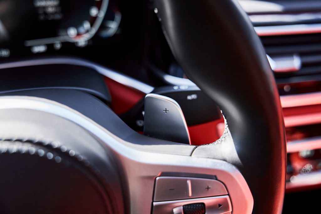 Used 2022 BMW M760i xDrive w/ Luxury Rear Seating Package image 68