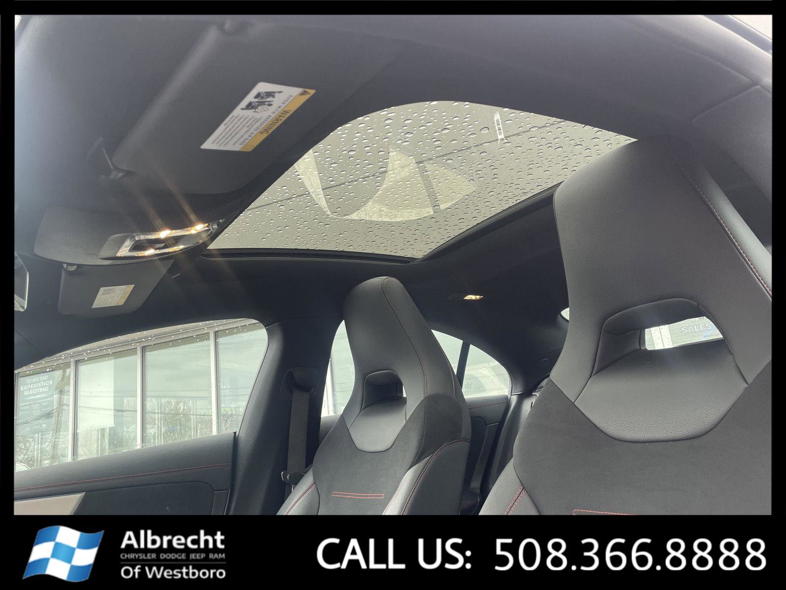 Used 2024 Mercedes-Benz CLA 250 4MATIC image 28