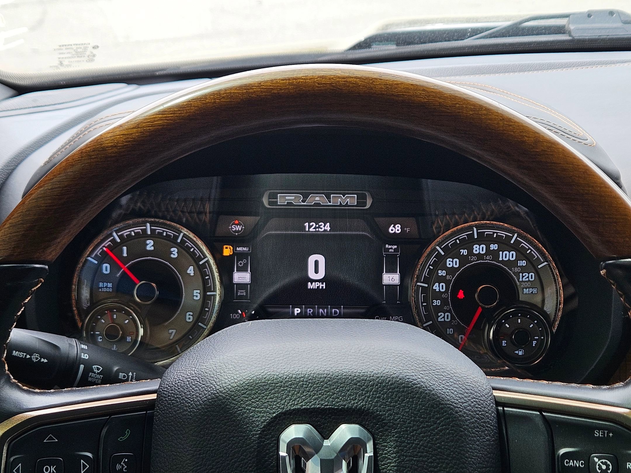 Used 2021 RAM 1500 Limited AWD/4WD image 16