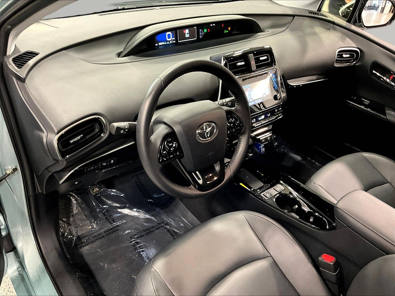 Used 2019 Toyota Prius XLE FWD image 17