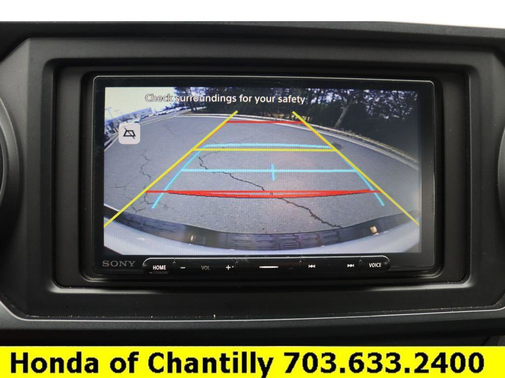 Used 2017 Toyota Tacoma SR image 14