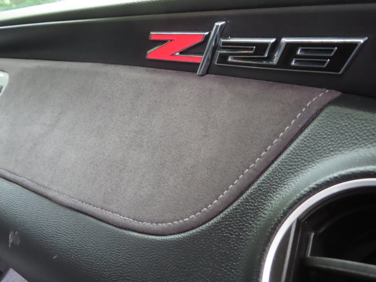 Used 2015 Chevrolet Camaro Z/28 RWD image 24