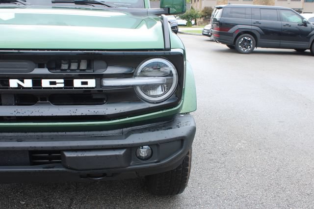 Used 2025 Ford Bronco Outer Banks AWD/4WD image 40