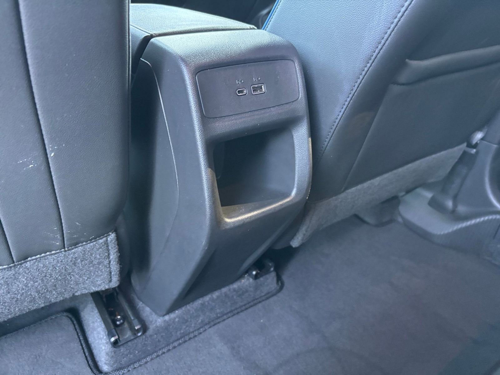 Used 2025 Buick Envista Sport Touring image 25