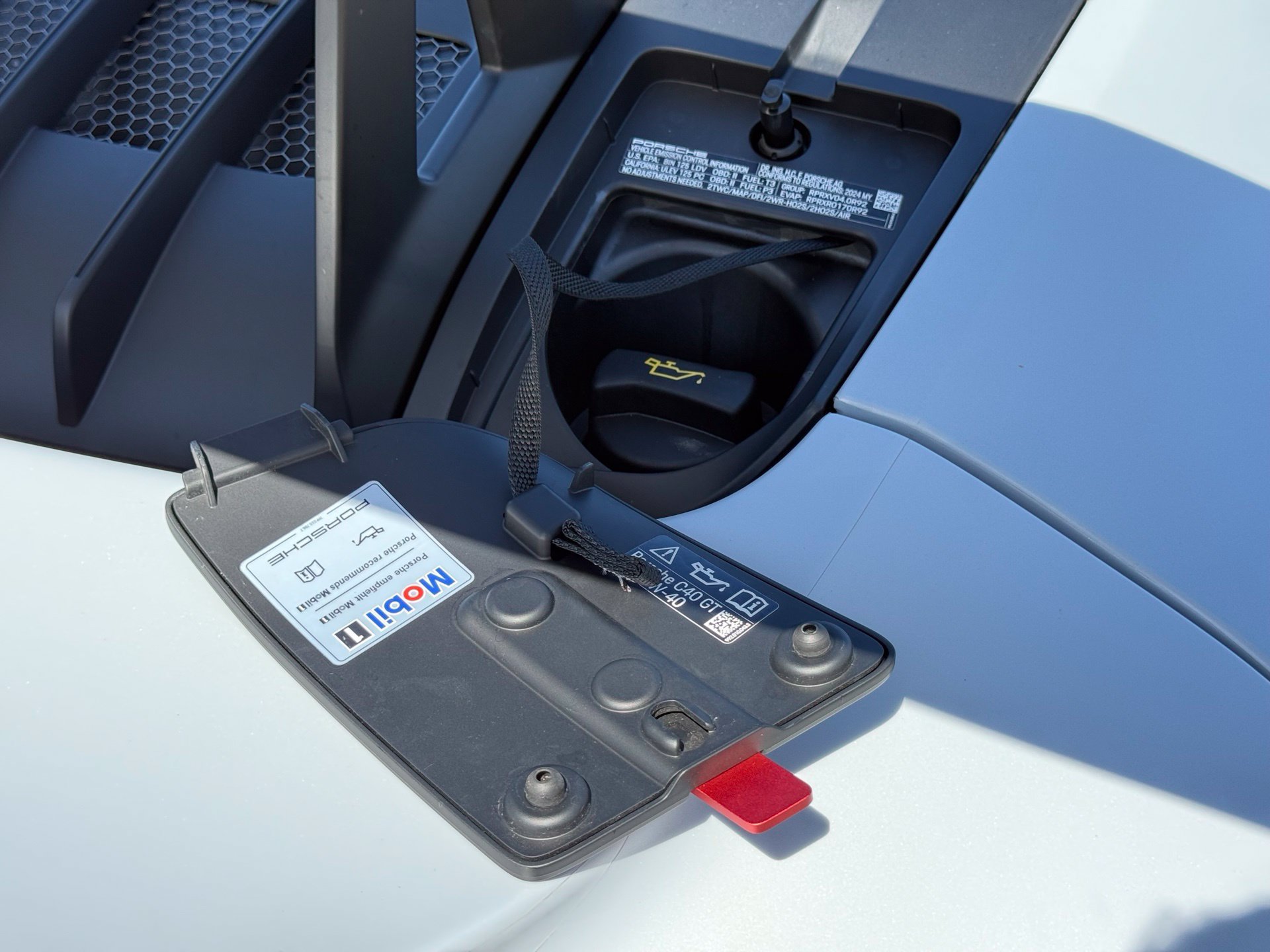 Certified 2024 Porsche 911 GT3 RS RWD image 40