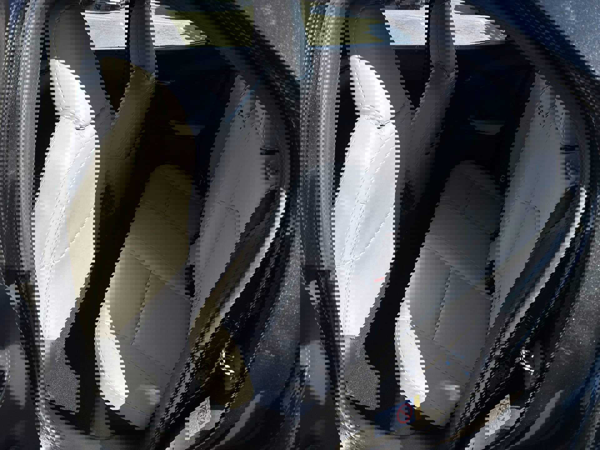 Used 2019 Lexus UX 250h image 22