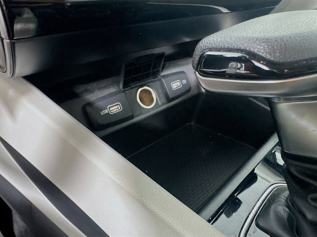 Used 2023 Hyundai Tucson SE FWD image 34