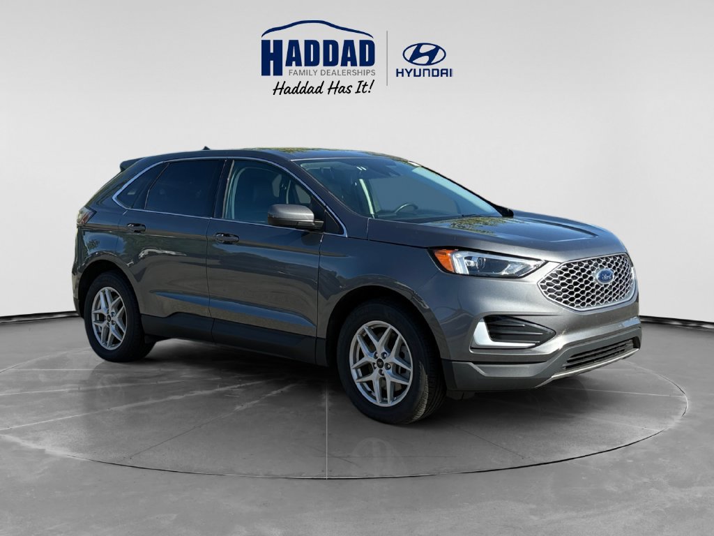 Used 2024 Ford Edge SEL AWD/4WD image 7
