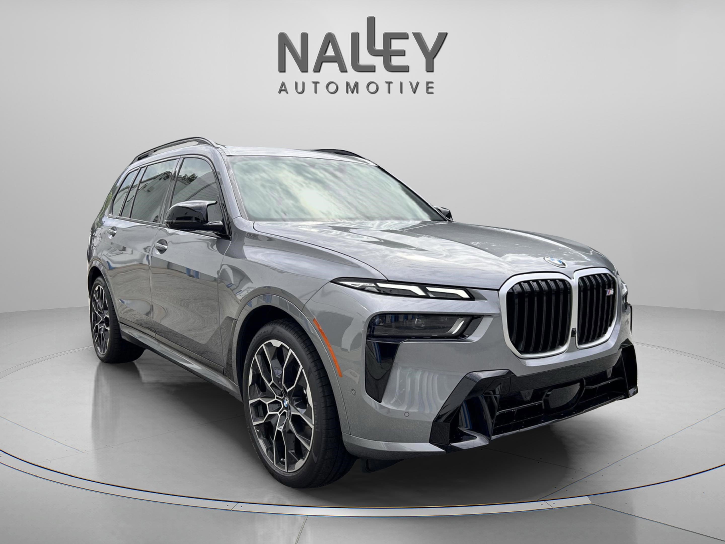 Used 2026 BMW X7 M60i image 5