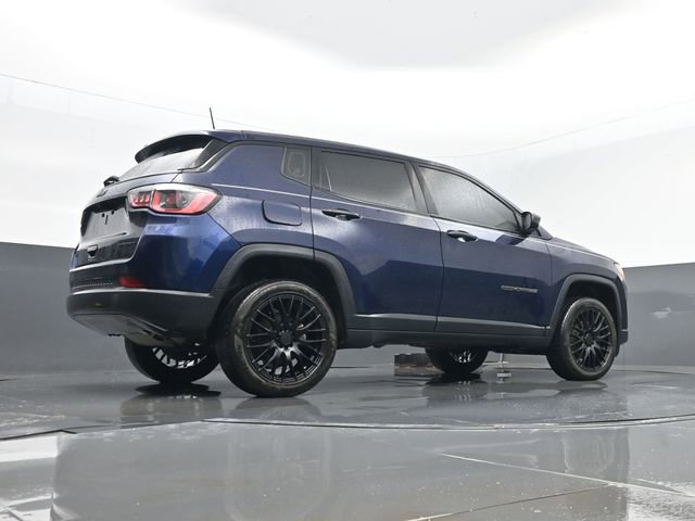 Used 2019 Jeep Compass Sport w/ Cold Weather Group image 24