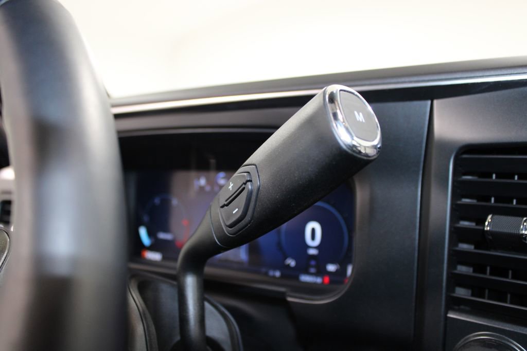 Used 2025 Ford F350 Platinum image 43