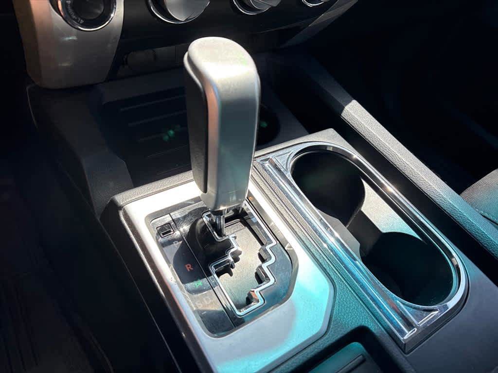 Used 2017 Toyota Tundra SR5 AWD/4WD image 18