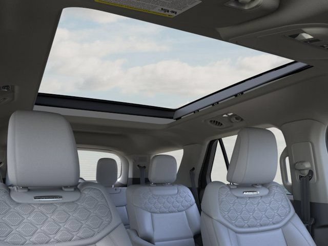 New 2026 Ford Explorer Platinum w/ LUX Leather Package AWD/4WD image 22