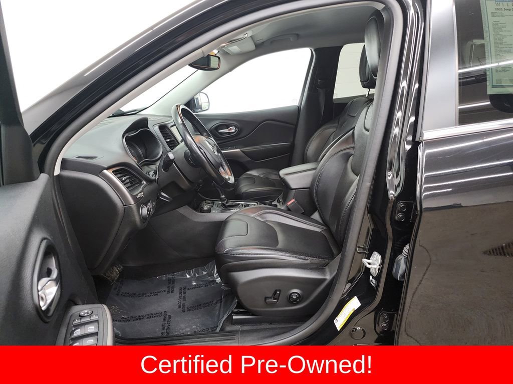 Certified 2021 Jeep Cherokee Latitude Lux w/ Comfort/Convenience Group image 13