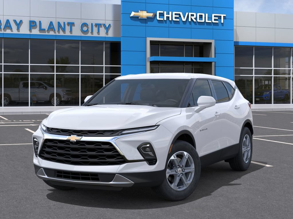 New 2025 Chevrolet Blazer LT w/ Driver Confidence Package FWD image 6