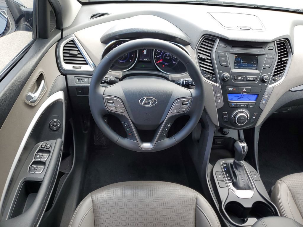 Used 2016 Hyundai Santa Fe Sport w/ Option Group 03 image 16