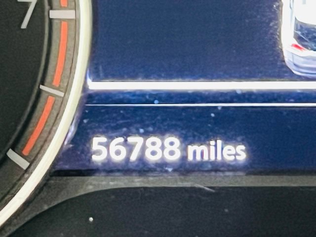 Used 2022 Nissan Rogue SL w/ SL Premium Package FWD image 11